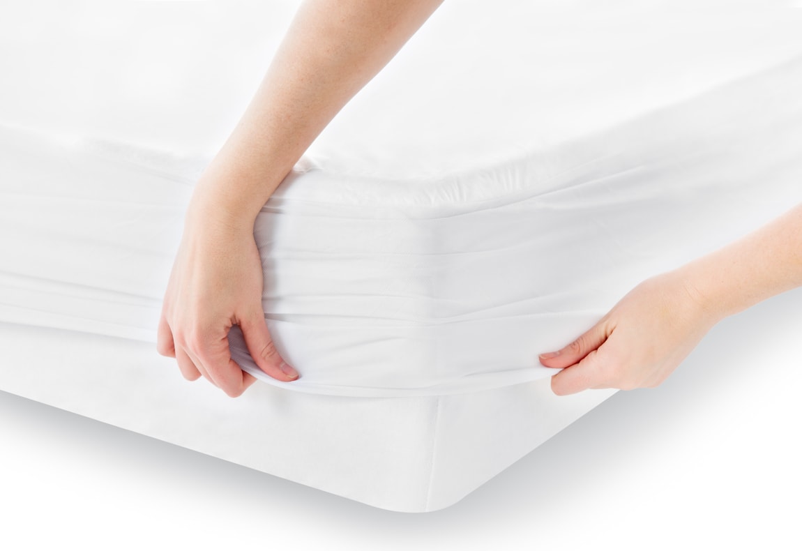 linenspa smooth waterproof encasement mattress protector